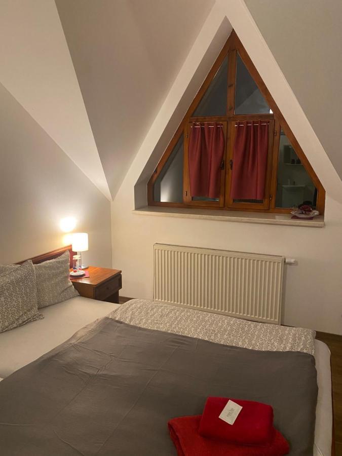 Restaurace U Vlkove Hotell Kamenice Eksteriør bilde